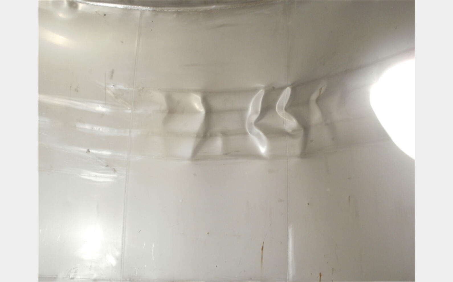 Cuve inox sur pieds