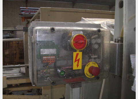Boucheuse modèle  BERTOLASO  (PU121) - 2500 Bouteilles
