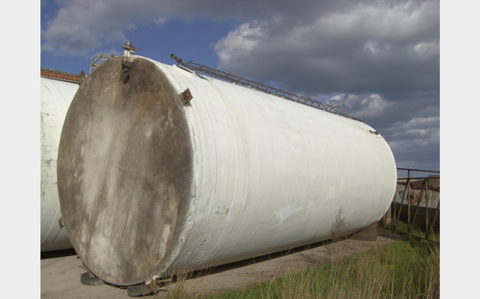 CUVE DE STOCKAGE POLYESTER