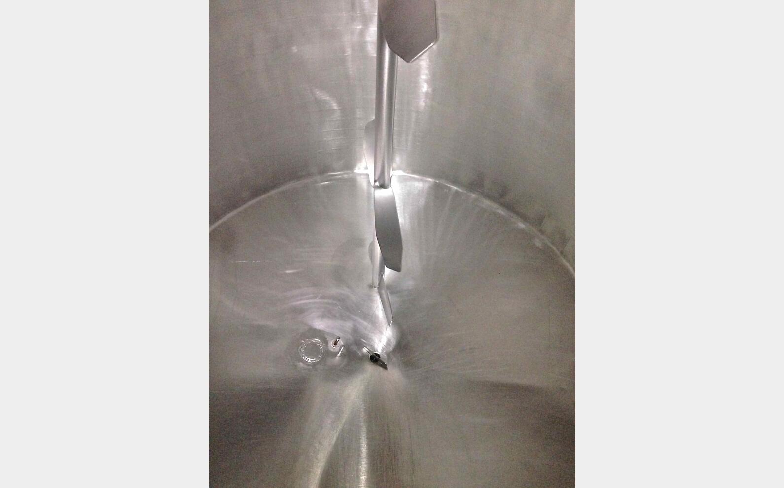 Cuve agit&eacute;e INOX