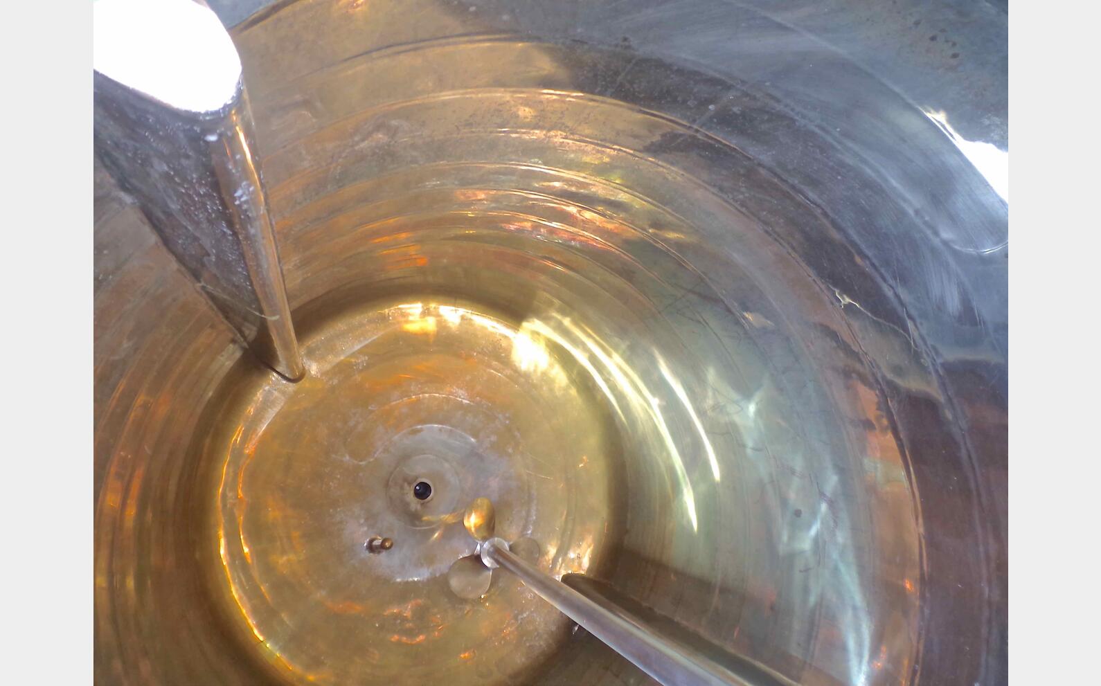 Cuve inox agit&eacute;e double paroi