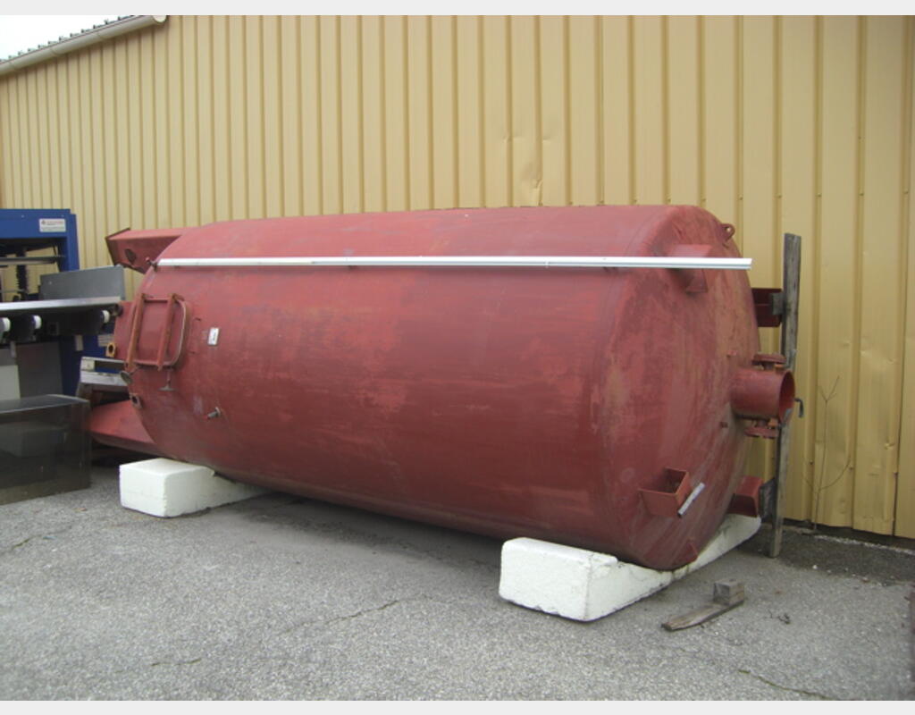 Cuve acier &eacute;maill&eacute; de 110 hls
