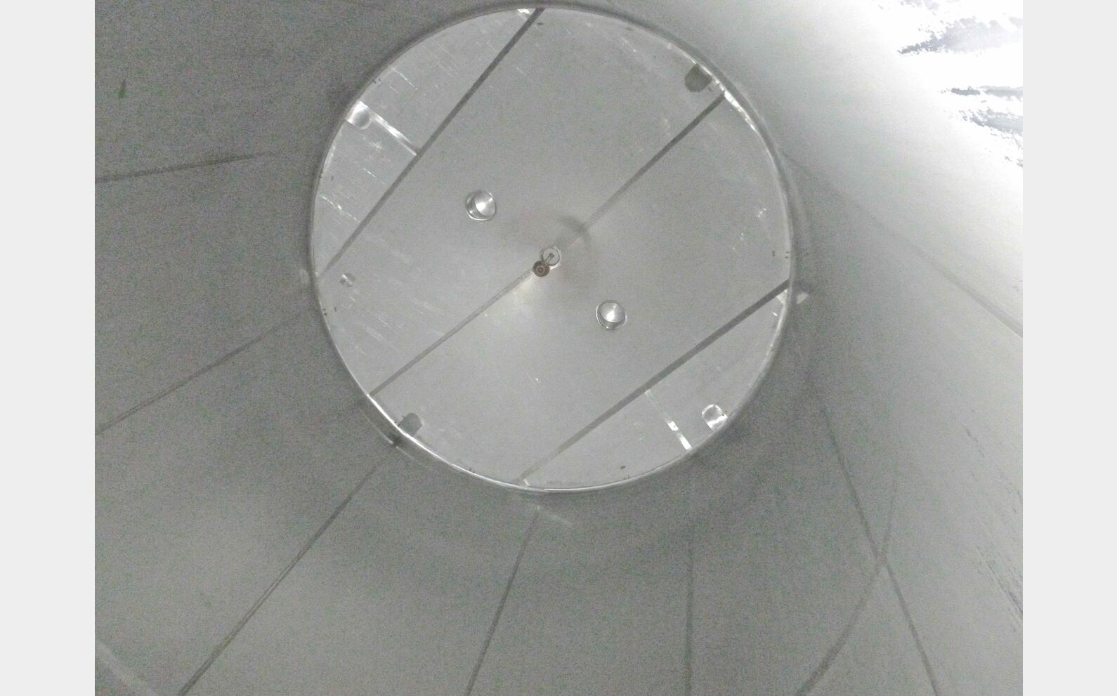 Cuve inox cylindrique verticale