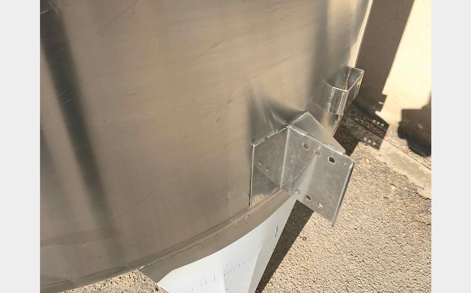 Cuve INOX &agrave; chapeau flottant 50 hls. MATERIEL NEUF