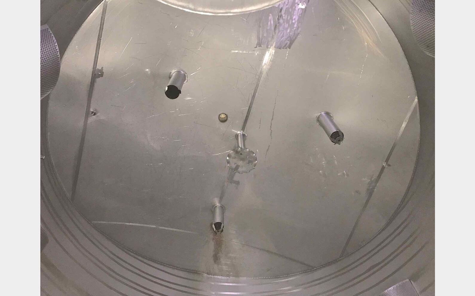 Cuve inox compartiment&eacute;e Capacit&eacute; totale 464 hls