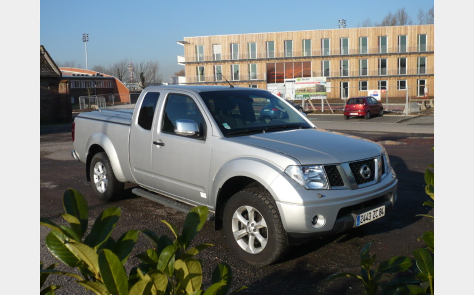 Nissan Navara pack connect et tonneau cover Ann&eacute;e 2009, 40.017 kms