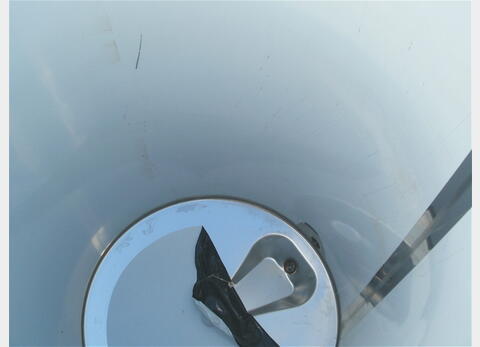 Cuve inox 304 fond bomb&eacute; chap flottant MATERIEL NEUF