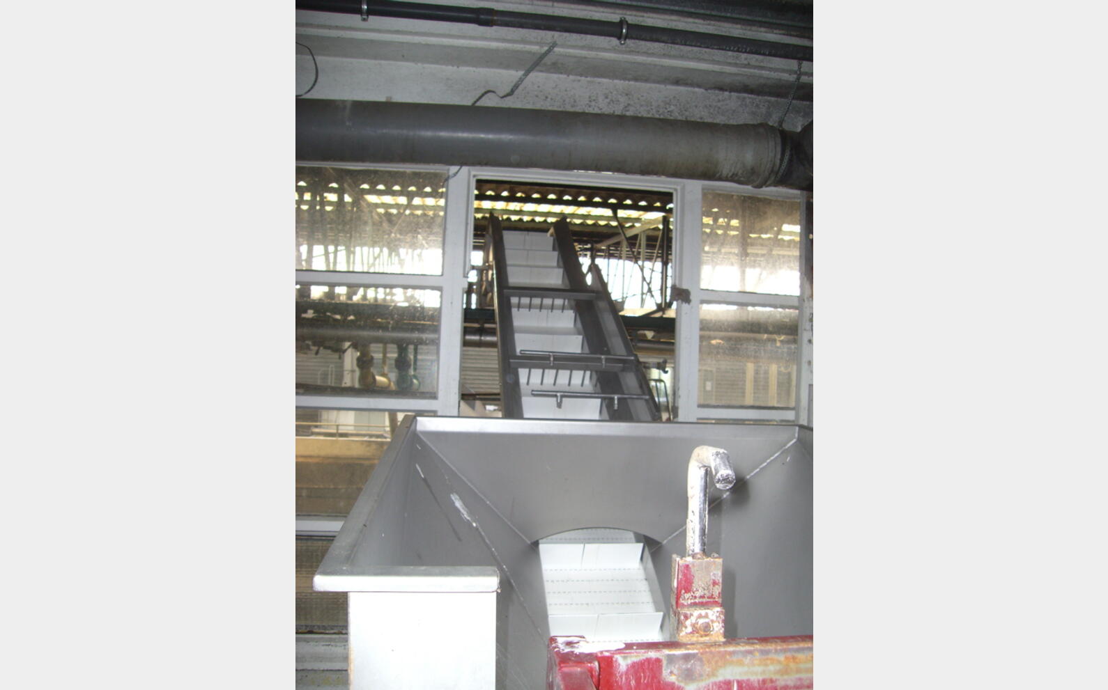 Sauterelle BUCHER pour vidange bac &agrave; vendange