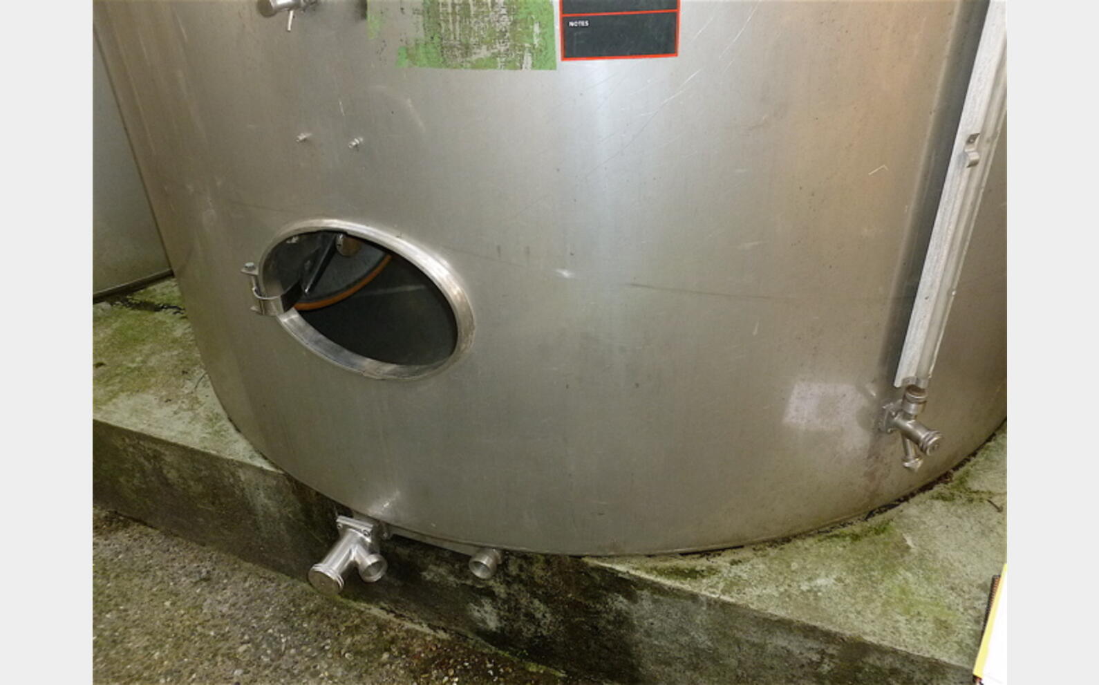 Cuve stockage INOX 316 sur socle Agroalimentaire Marque : PIERRE GUERIN
