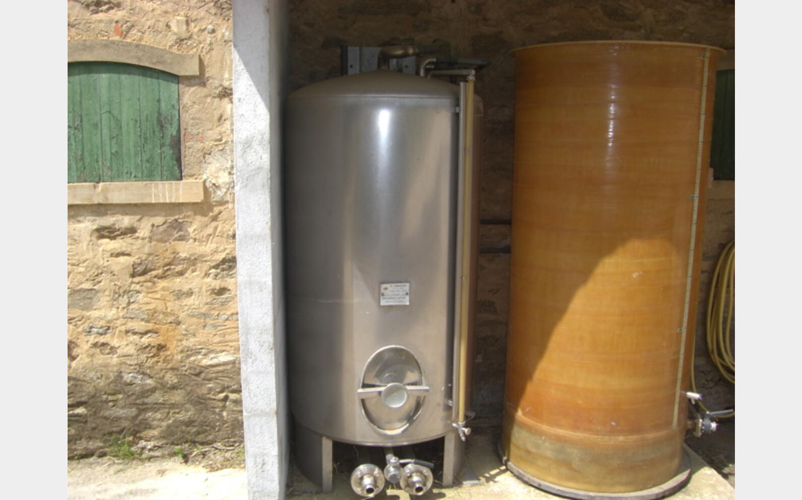 Cuve de stockage en INOX 304 - Volume : 1.000 litres