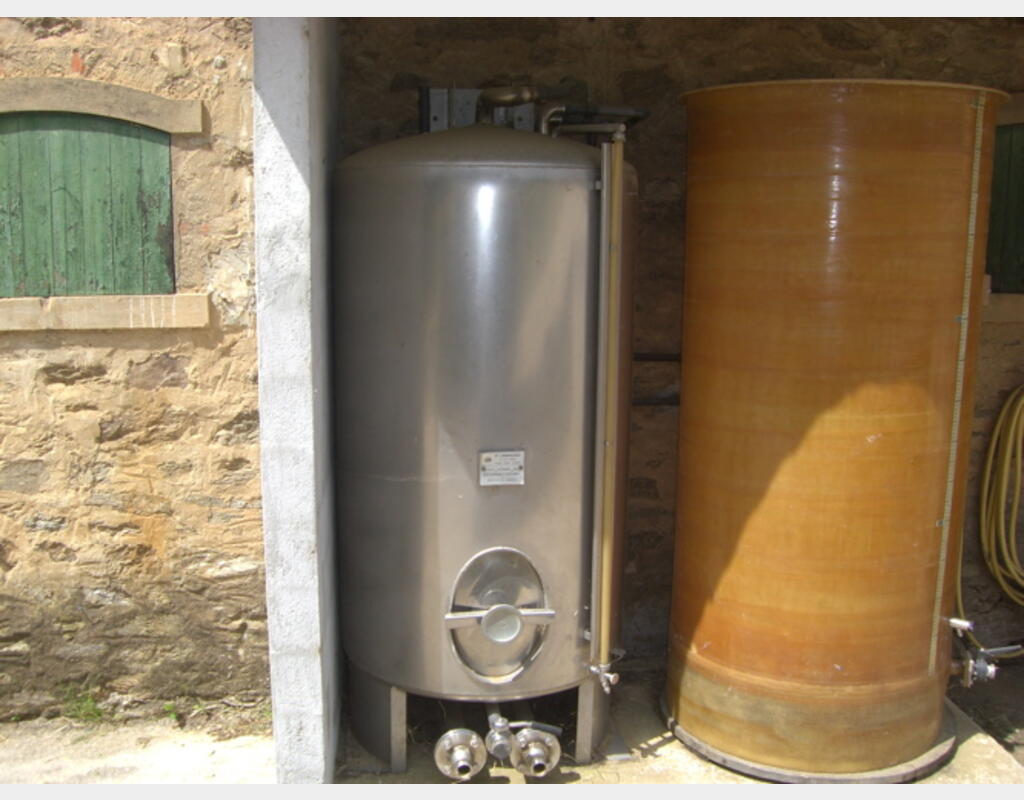 Cuve de stockage en INOX 304 - Volume : 1.000 litres