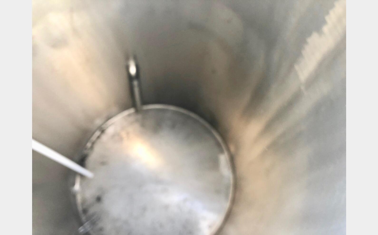 cuve inox cylindrique verticale LSDH18