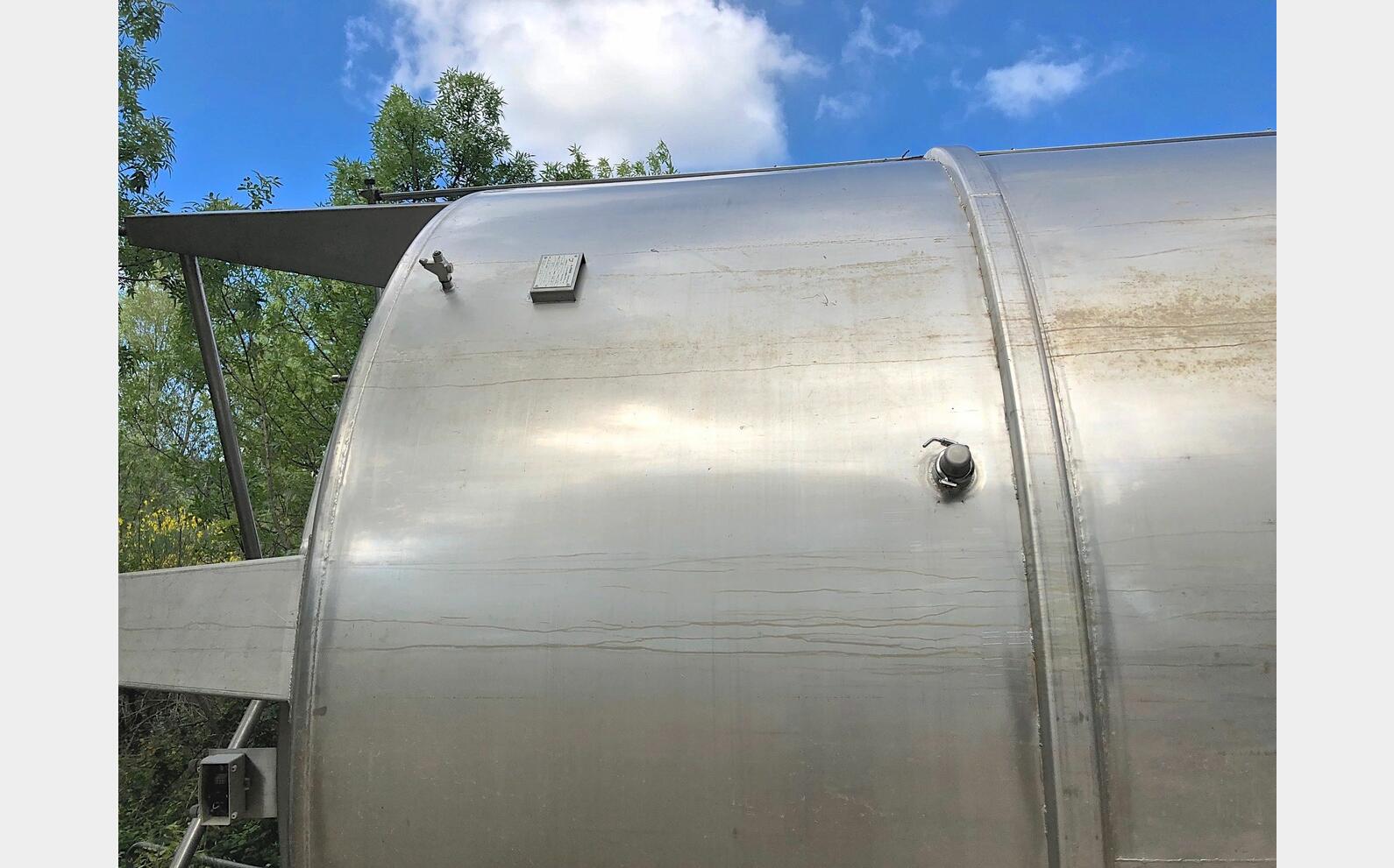 Cuve inox 316L - Agit&eacute;e 280 HL (28 000 Litres)