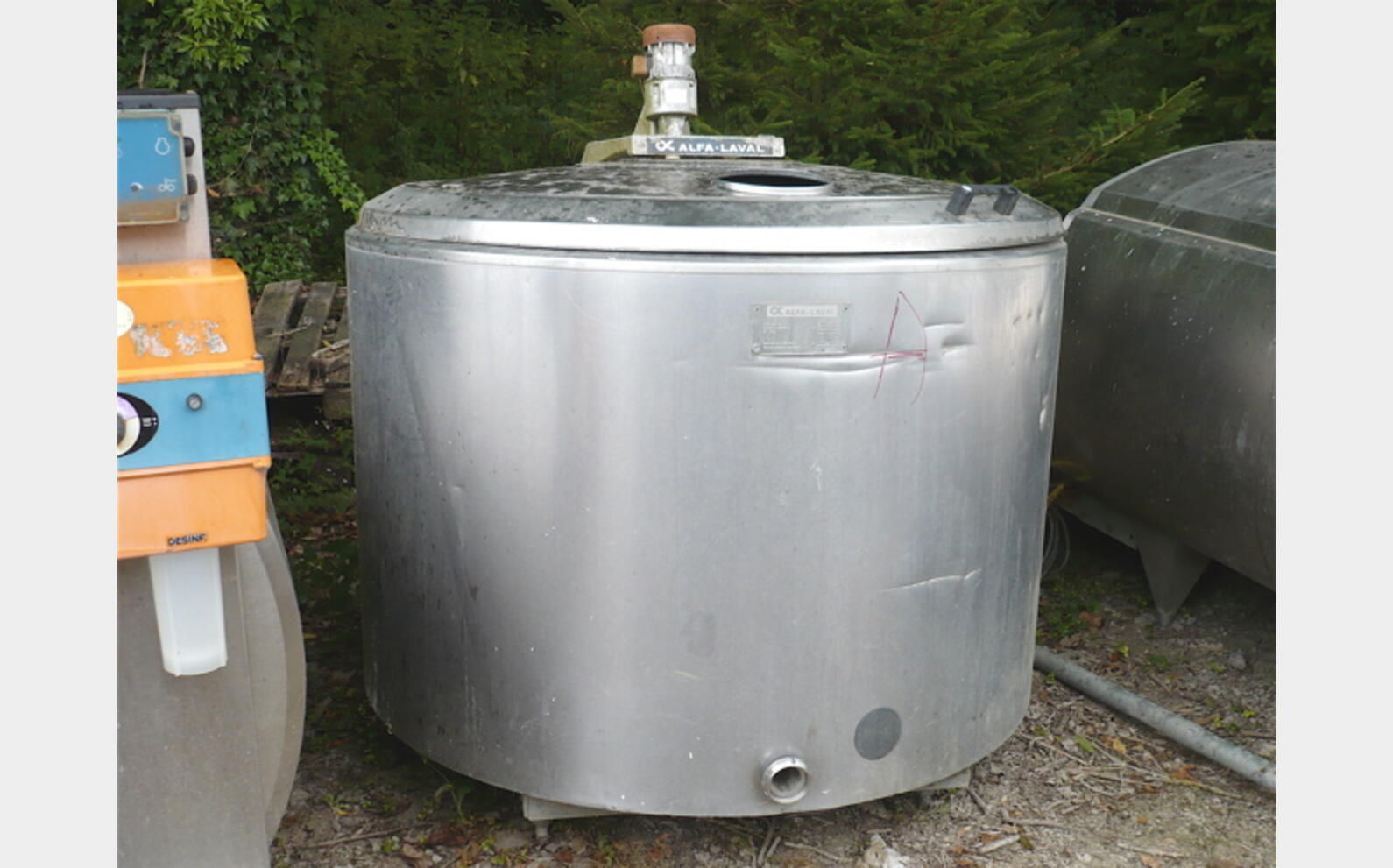 Tank &agrave; lait INOX 304 Volume : 1.000 litres
