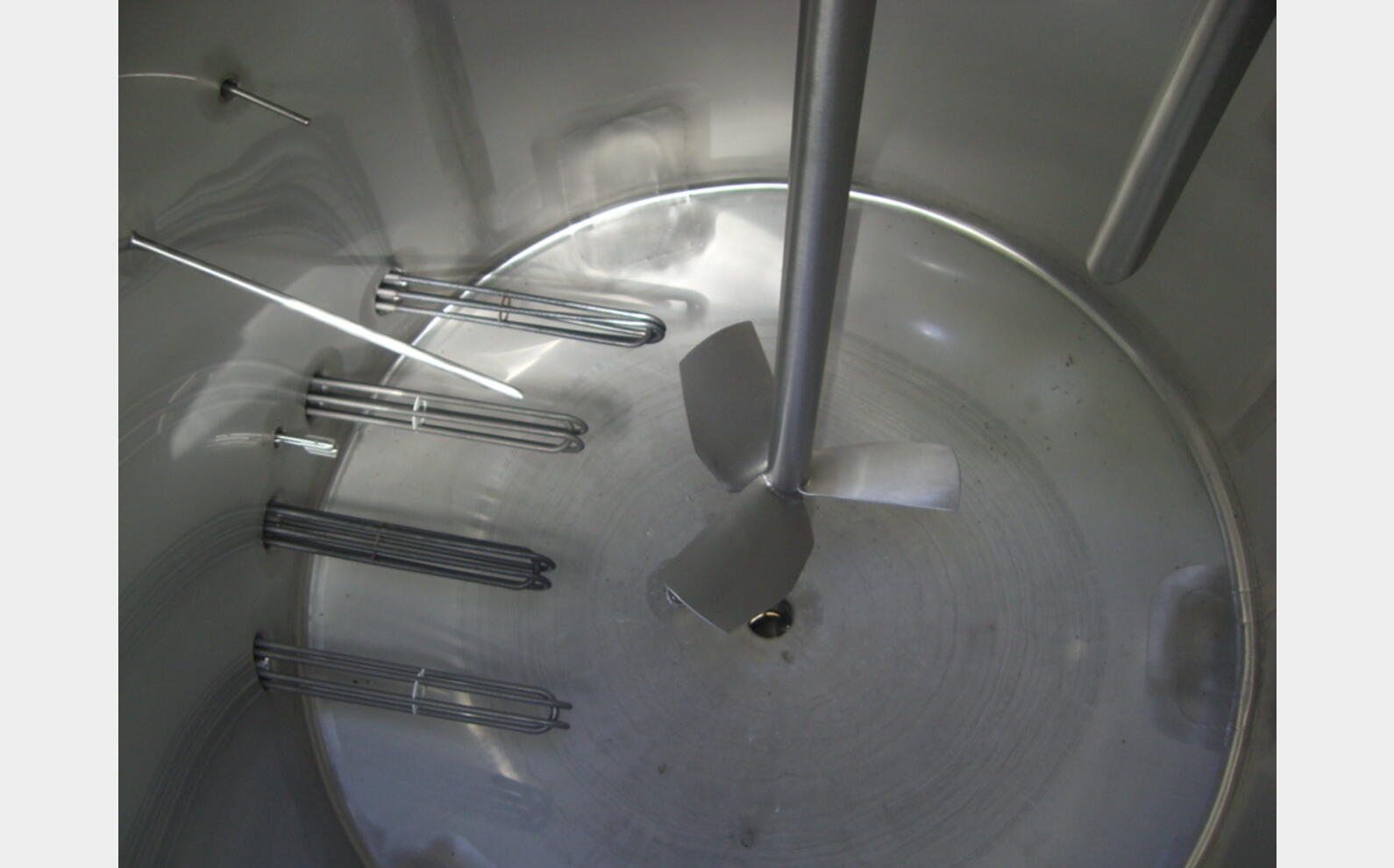 cuve m&eacute;lange INOX 304
