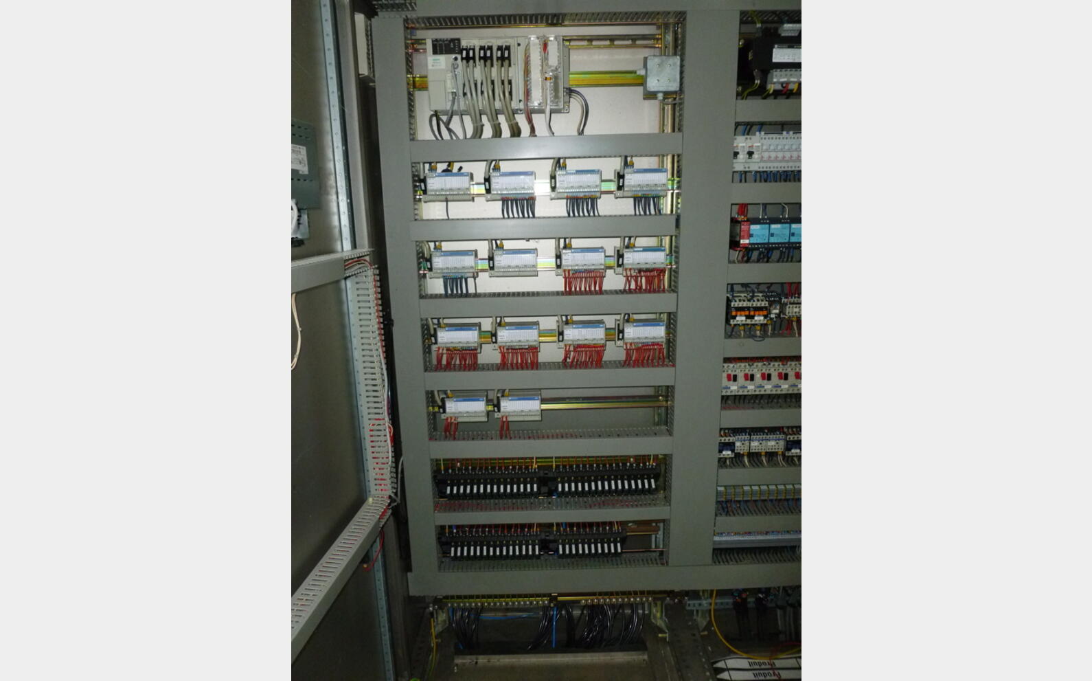 armoire &eacute;lectrique