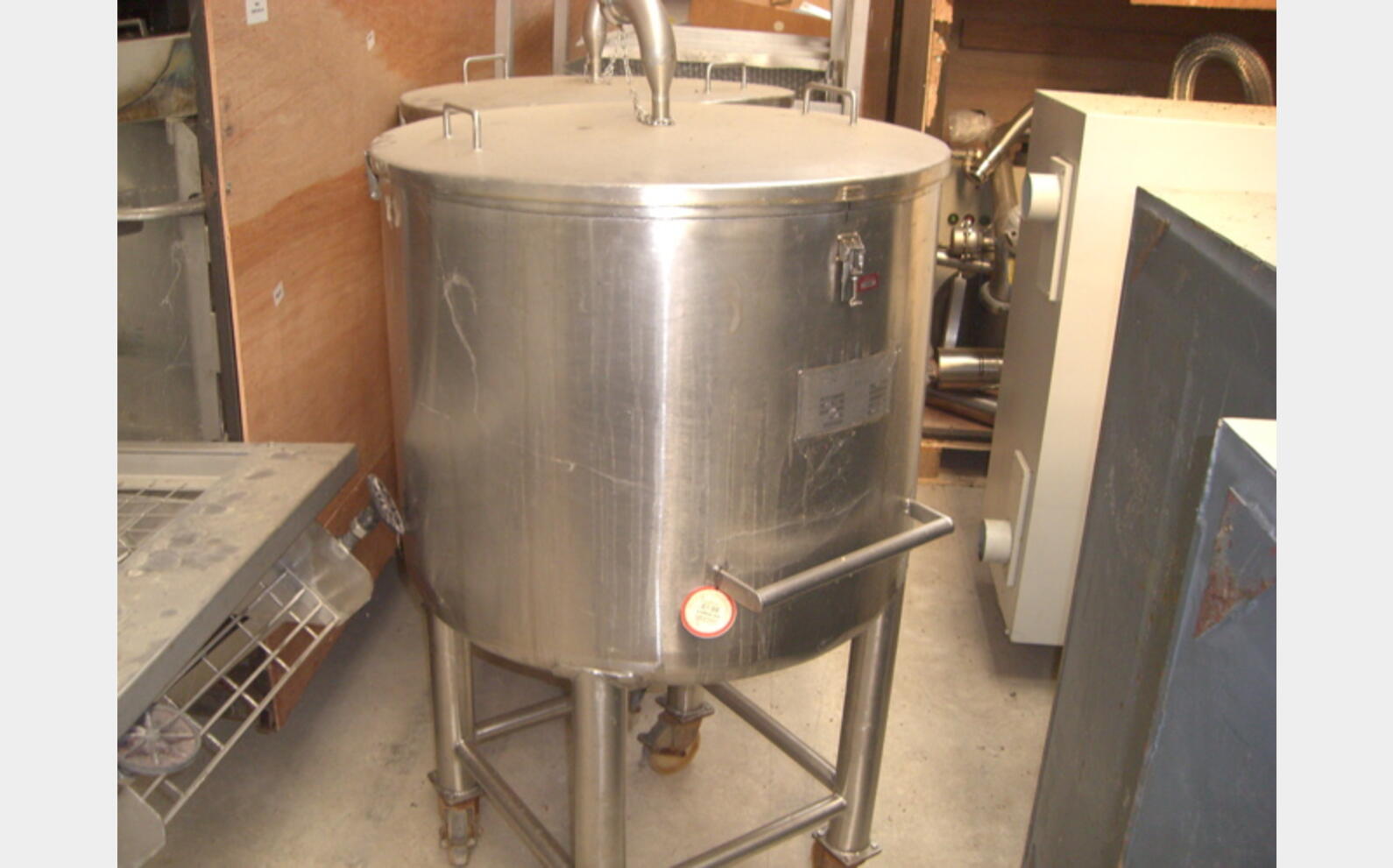 Cuve Inox316L de stockage 400 litres