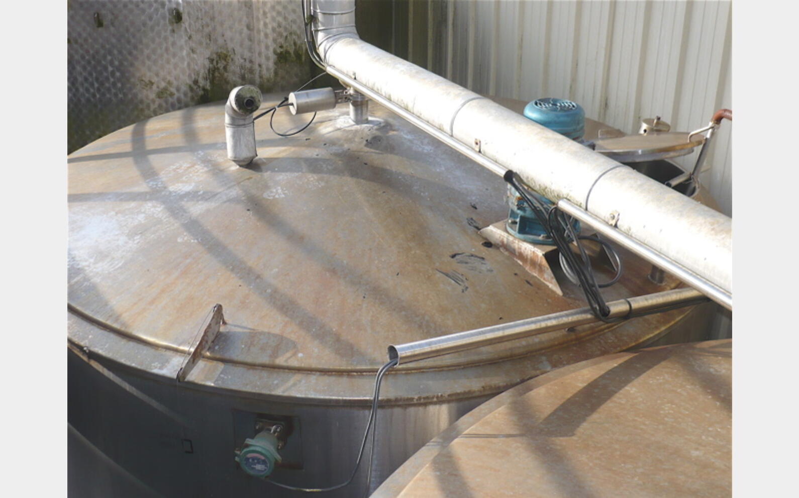 cuve de stockage INOX 304 volume : 20.000 litres marque PIERRE GUERIN