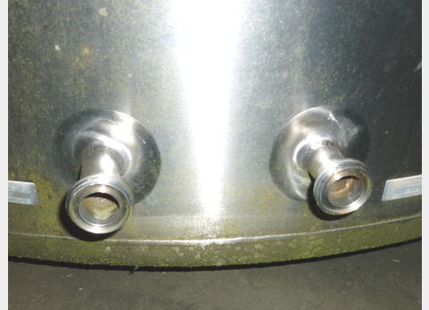 serpentin INOX dans cuve isol&eacute;e Ann&eacute;e : 1993