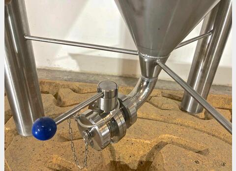 304 stainless steel vat - Closed on feet - Cylindro-conical