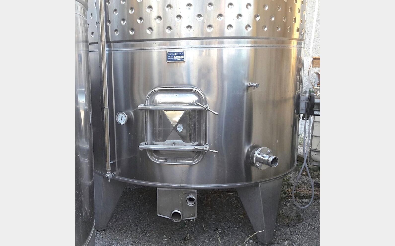 Cuve inox verticale avec chapeau flottant chapeau flottant
