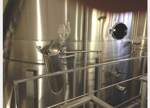 cuve 2 compartiments INOX 316L Volume totale : 786 HLS (78600 litres)