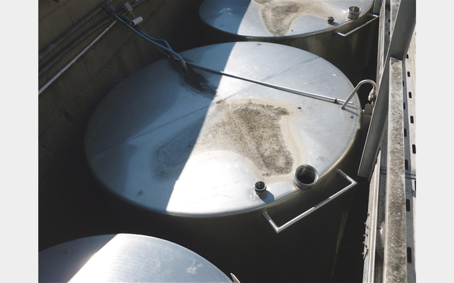 Cuve stockage INOX 316 sur pieds Agroalimentaire Marque : PIERRE GUERIN