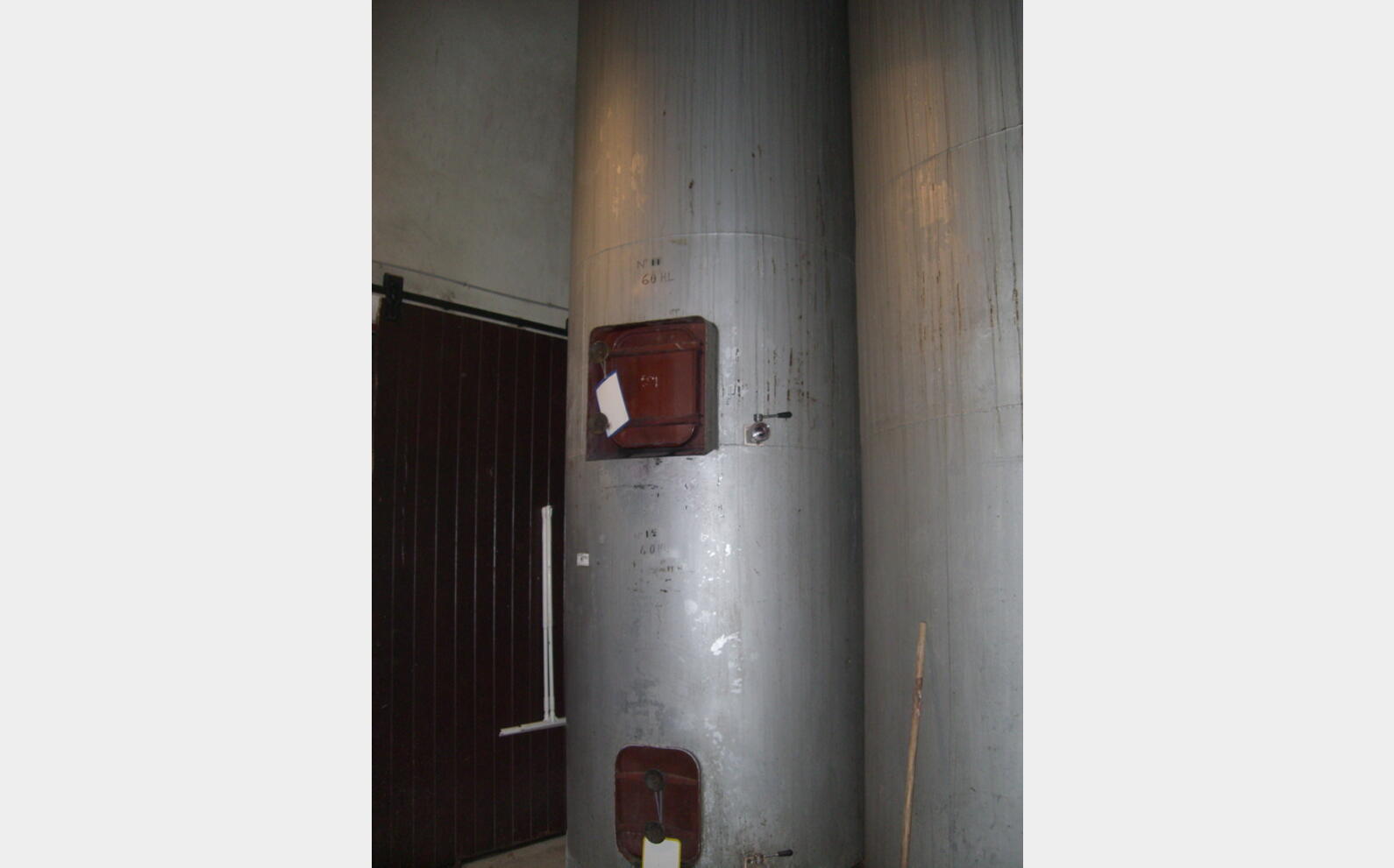 Cuve acier revetu de 60 hls + 40 hls