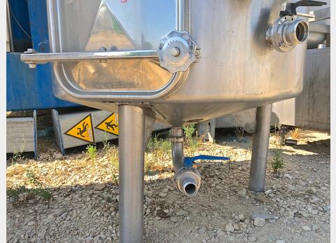 Cuve inox &agrave; chapeau flottant