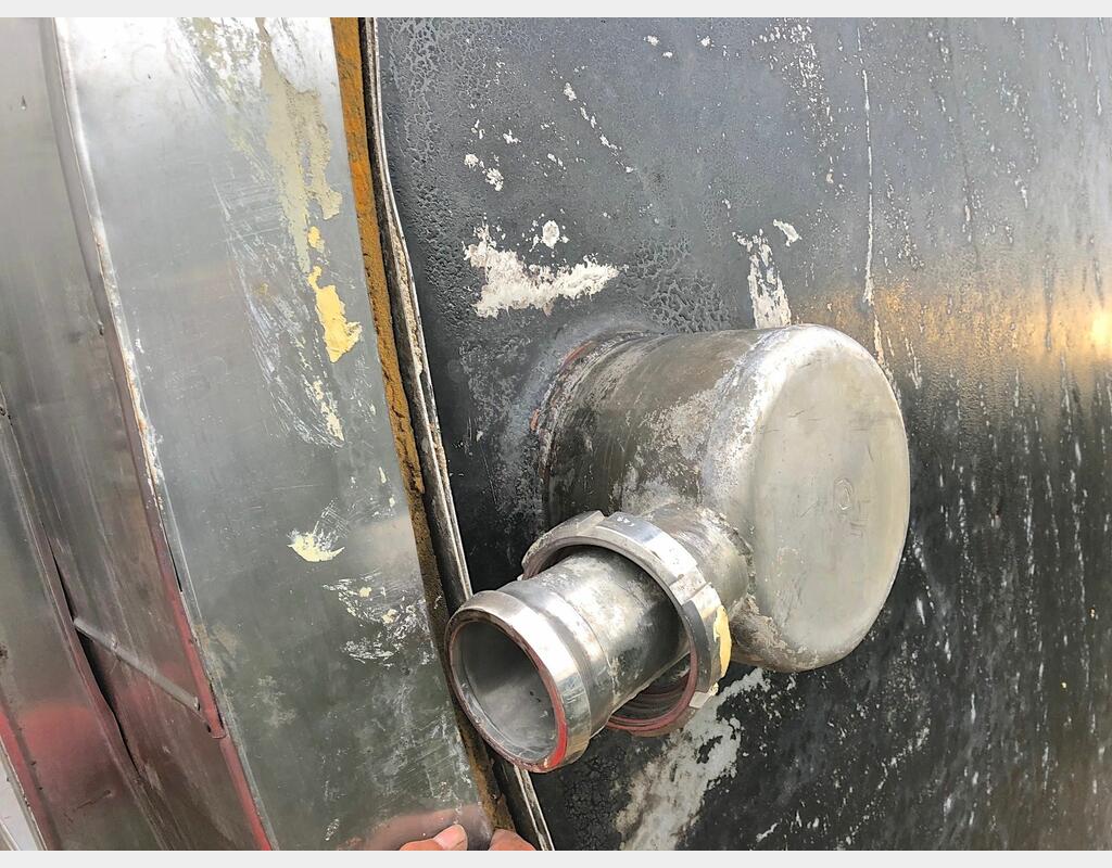 Cuve fermée en Inox AISI 304 - isolée de 46 700 litres