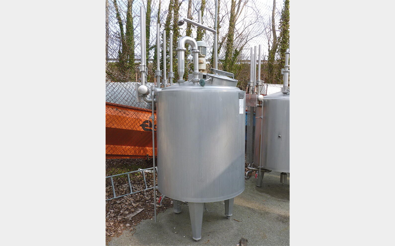 Cuve INOX &agrave; ferment 900 L double paroi Double paroi