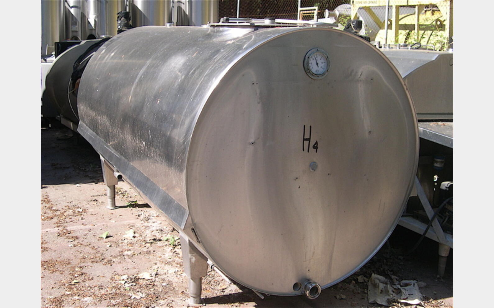 Cuve stockage INOX isol&eacute;e Volume : 2.080 litres