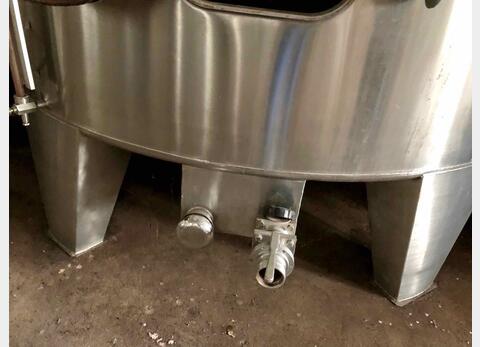 Cuve stockage inox - Fond conique sur pieds 150 HL (15 000 litres)