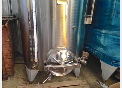 Cuve Inox chapeau flottant de 28 hls Volume : 2800 litres (28 hls)