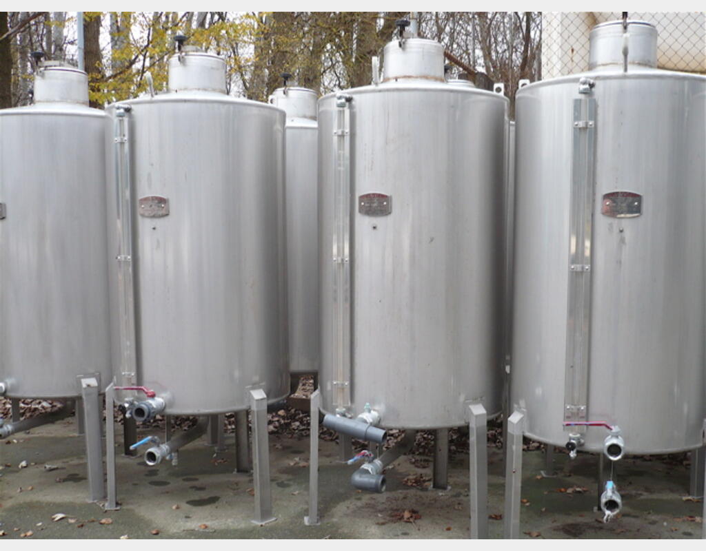 cuve stockage INOX 304L Agroalimentaire (vin rouge) Volume : 1000 litres