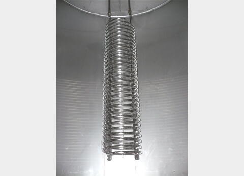cuve de stockage INOX 304 avec serpentin provenance vinicole