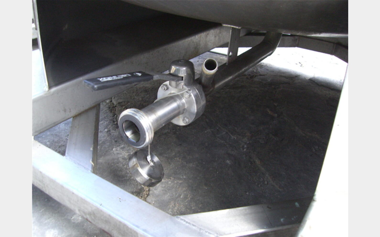 conteneur INOX 304L 895 litres