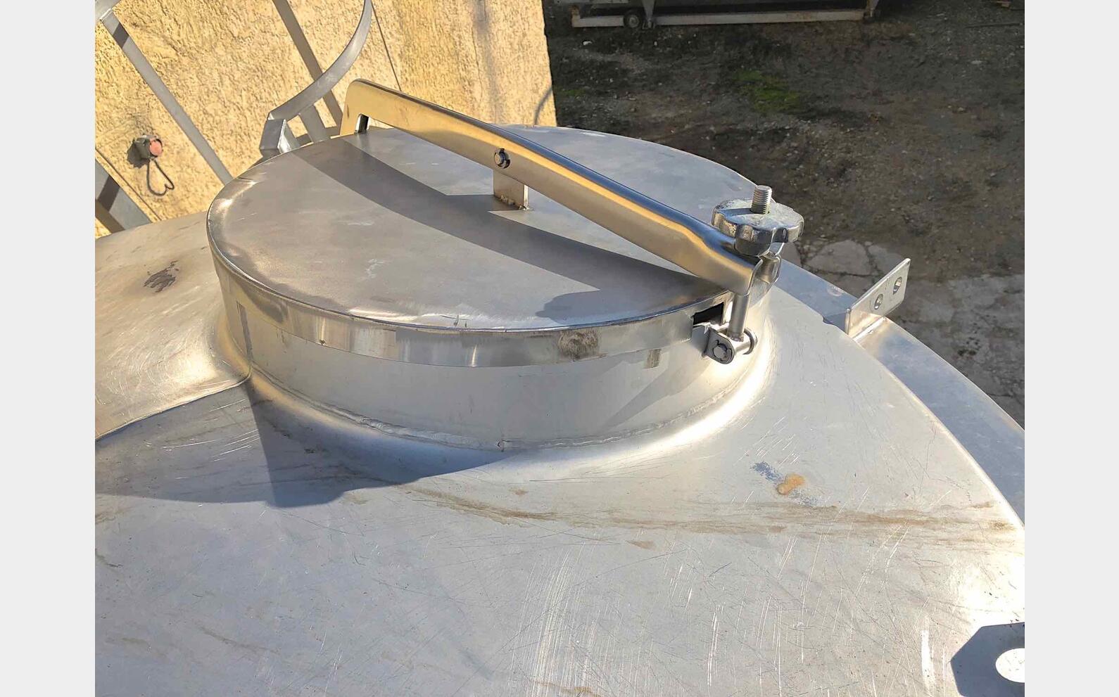 Silo INOX pour vrac Marque : SERIACO Ann&eacute;e : 1995