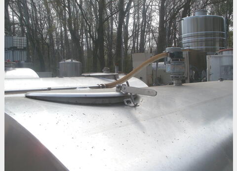Cuve stockage INOX isol&eacute;e Volume : 2.200 litres