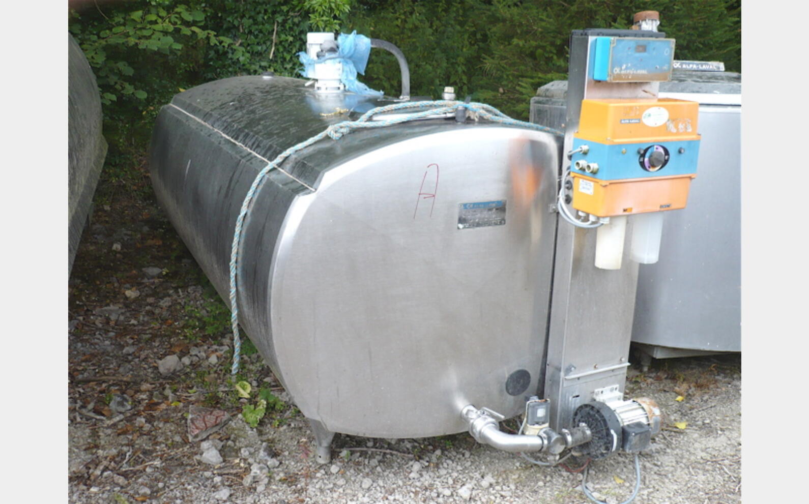 Tank &agrave; lait INOX 304 Volume : 1.800 litres