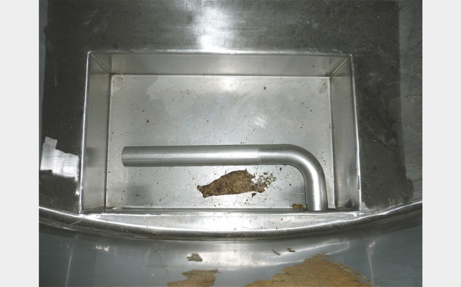 Cuve stockage INOX 316 sur socle Agroalimentaire Marque : PIERRE GUERIN