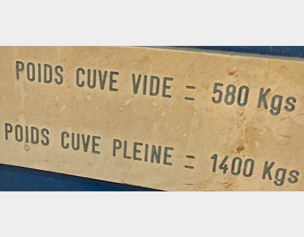 Cuve de mélange inox sur châssis - Capacité : 500 litres