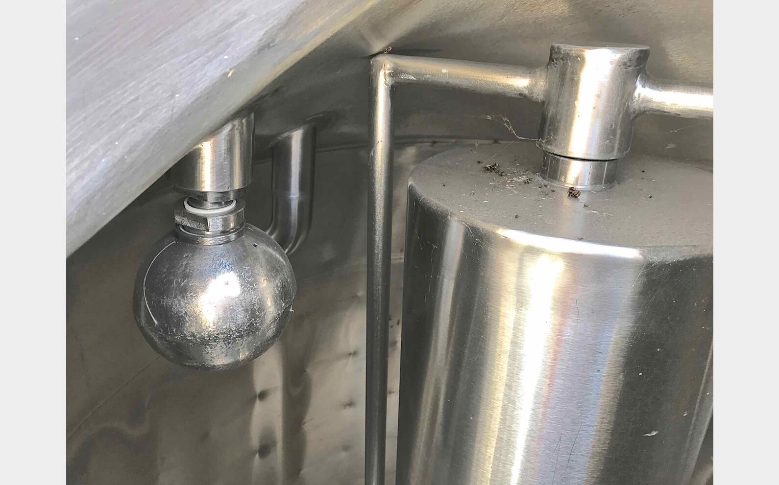 Cuve m&eacute;lange inox
