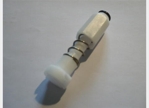 Complete plastic valve Rated at 1.5 B