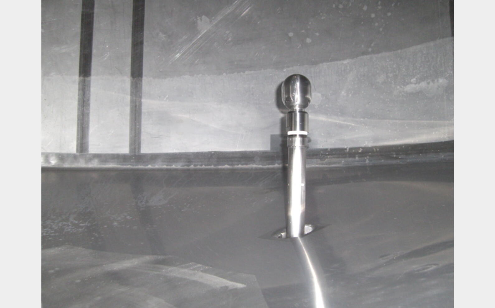 Cuve agit&eacute;e INOX