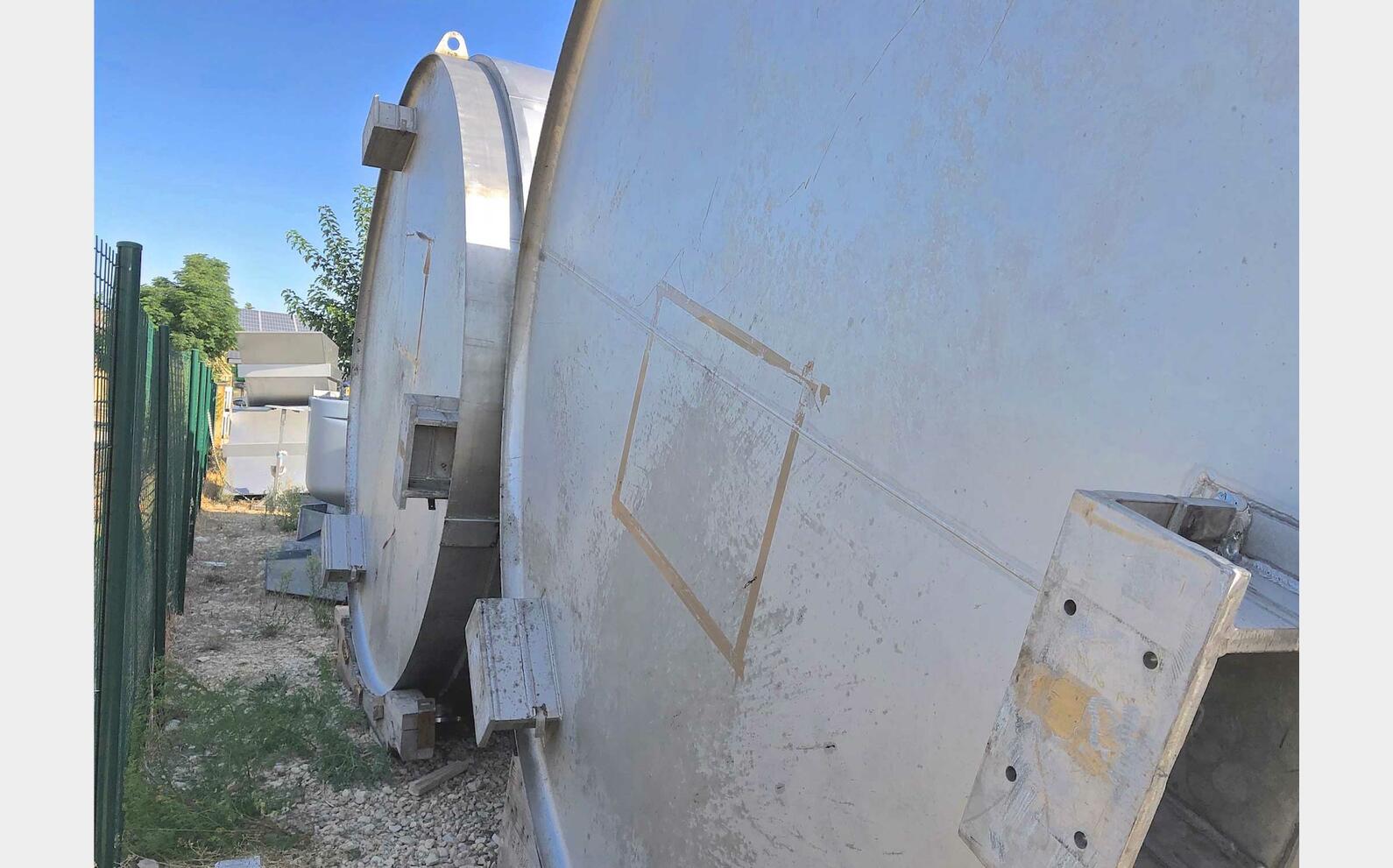 Insulated stainless steel mixing tank 540 HL (54 000 liters) LABBE