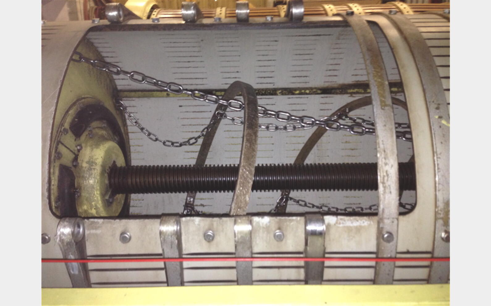 Pressoir VASLIN Volume : 15 hecto (1500 litres)