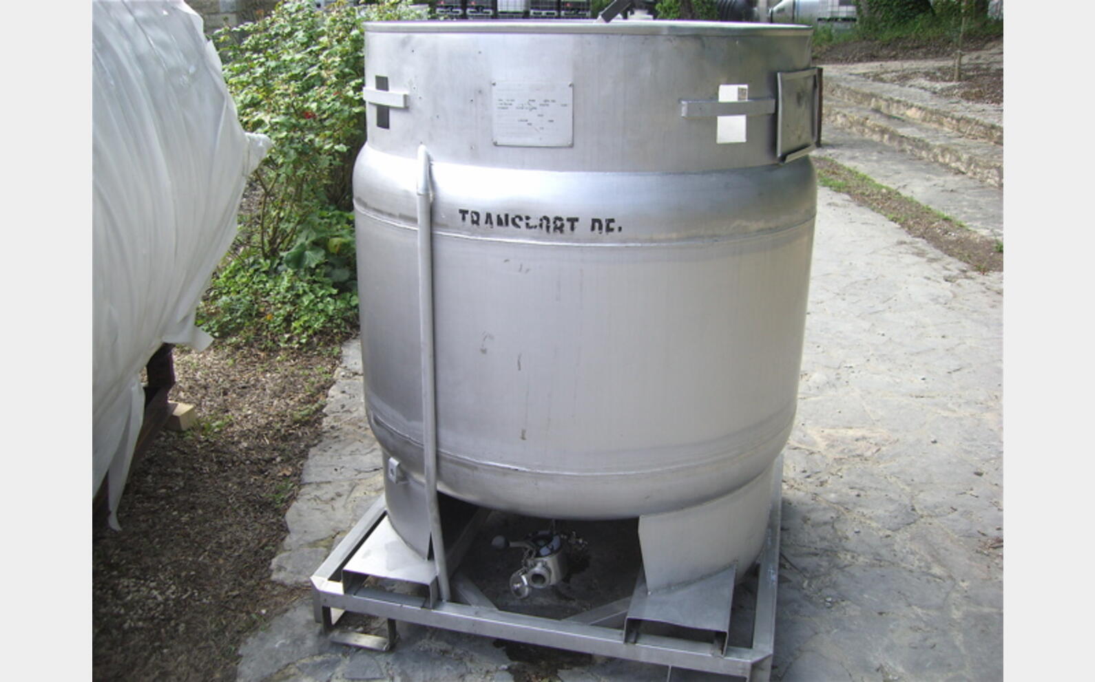 conteneur INOX 304L 980 litres