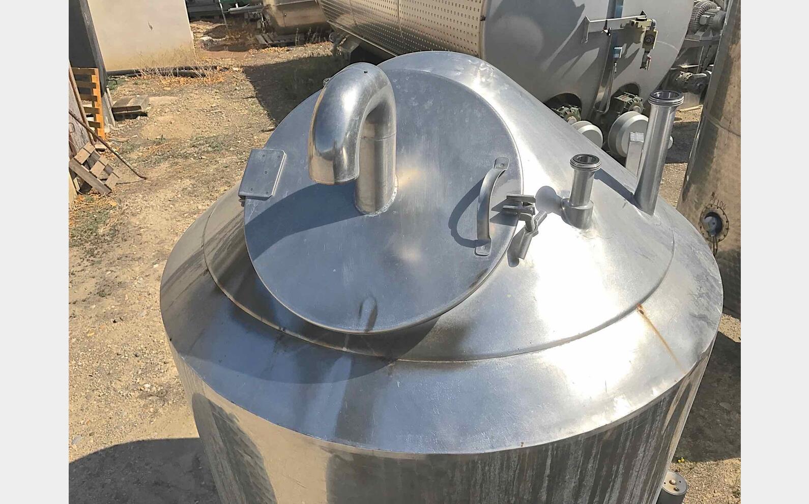 Cuve m&eacute;lange inox