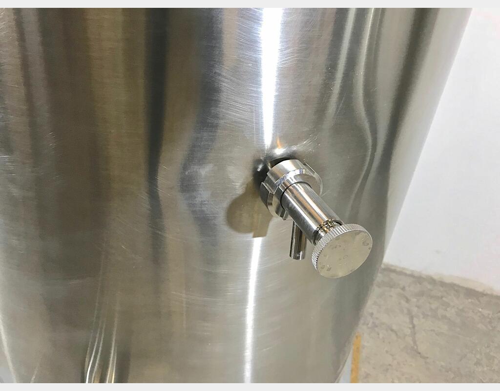 Cuve inox 304 cylindrique sur châssis - Chapeau flottant